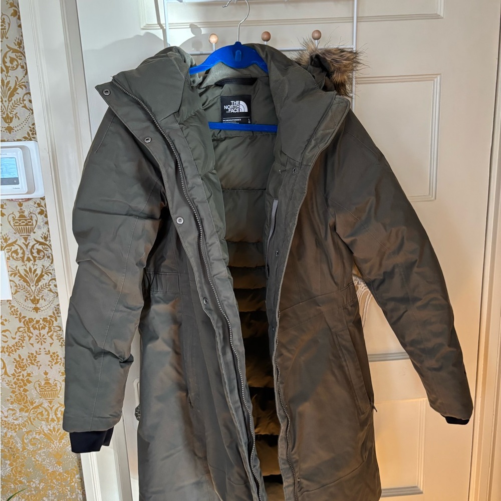 The North Face Parka Womens Arctic Parka